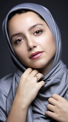 نازنین بیاتی-بازیگر ایرانی